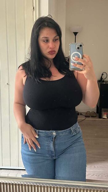 Full leaked Avaesandra private onlyfans photo