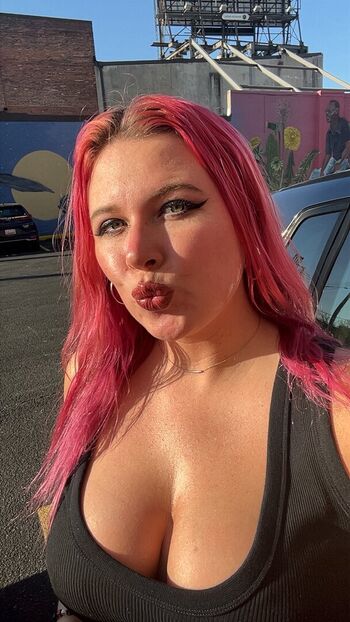 Full leaked Averageallison private onlyfans photo