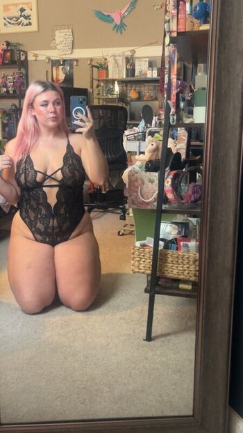 Full leaked Averageallison private onlyfans photo