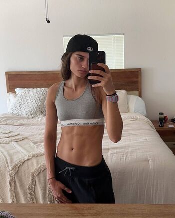 Full leaked Avery cyrus averycyrus private onlyfans photo