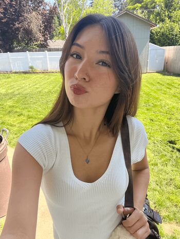 Full leaked Avery reese private onlyfans photo