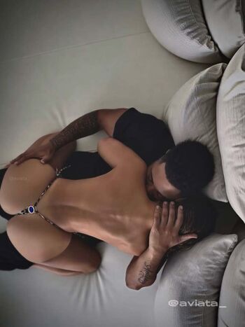 Full leaked Aviata private onlyfans photo