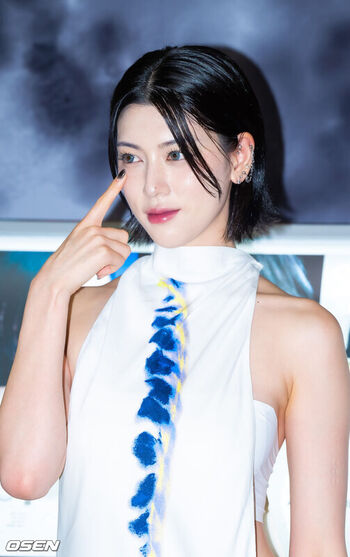 Ayaka Miyoshi