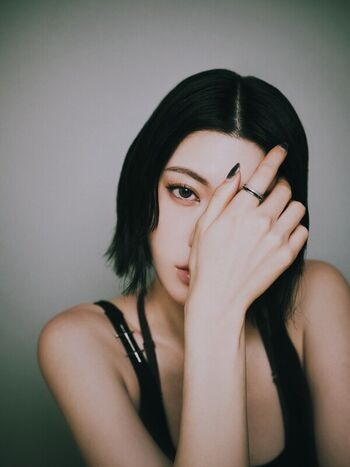 Ayaka Miyoshi