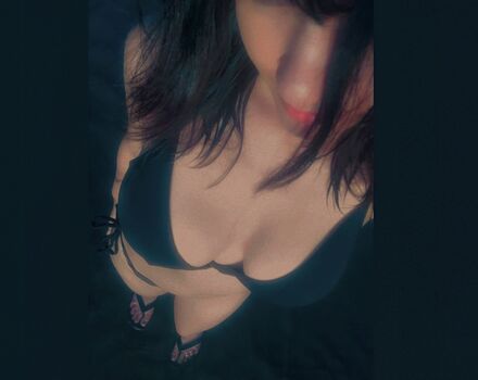 Full leaked Bambi/ private onlyfans photo