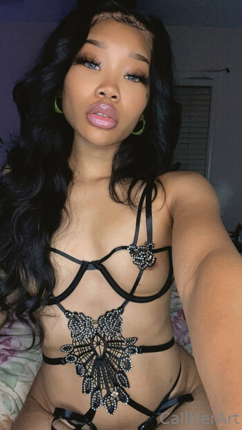 Ayisha Mina