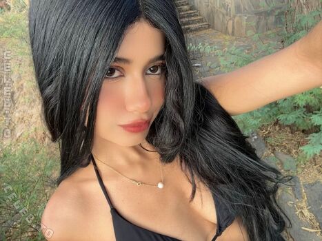 Full leaked Aymarli private onlyfans photo