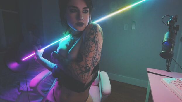 Aynmarie