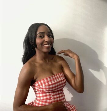 Full leaked Ayo edebiri private onlyfans photo