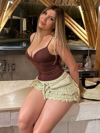 Full leaked Ayysee private onlyfans photo