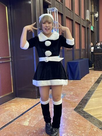 Full leaked Caroline podlewski/ private onlyfans photo