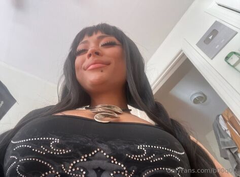 Full leaked Bq private onlyfans photo