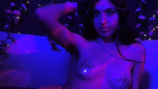 Full leaked Baby bella asmr private onlyfans photo