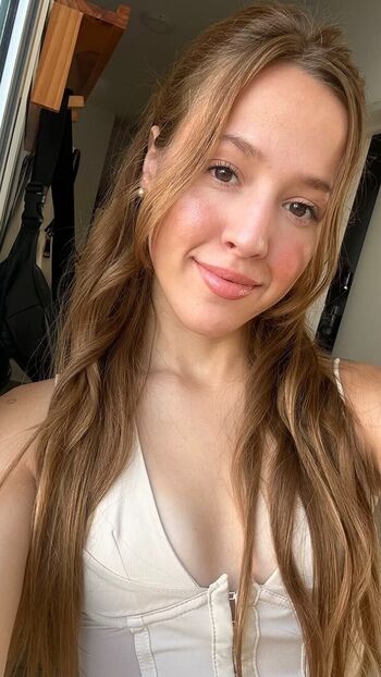 Full leaked Babyfacebunnyy private onlyfans photo