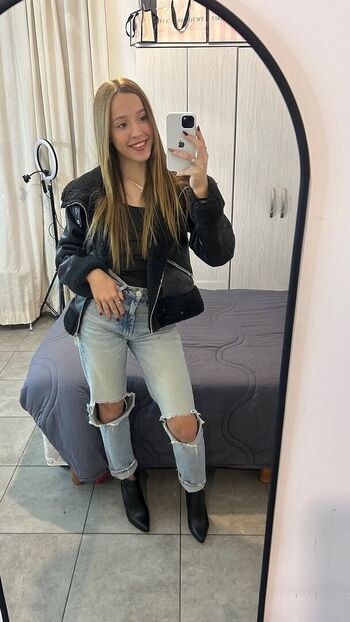 Full leaked Babyfacebunnyy private onlyfans photo