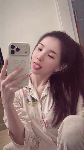 Full leaked Babymangpor page private onlyfans photo