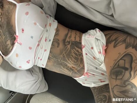 Full leaked Bad xmoni private onlyfans photo