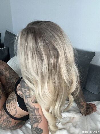 Full leaked Bad xmoni private onlyfans photo