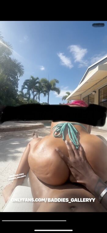Full leaked Baddies gallery page private onlyfans photo