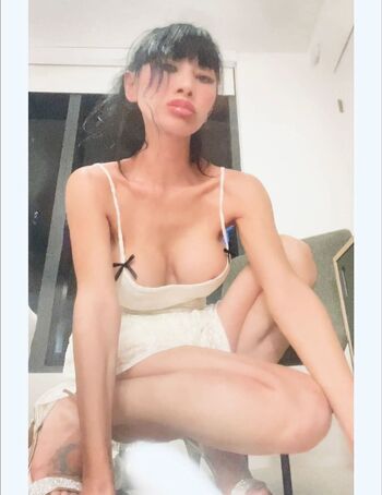 Bai Ling