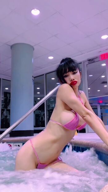 Bai Ling