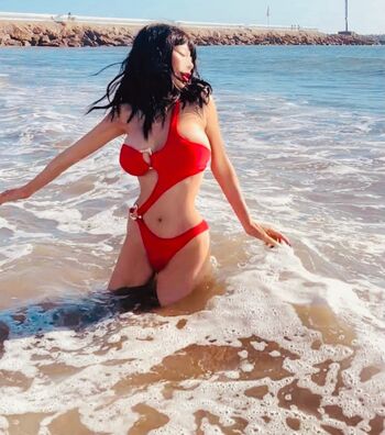 Full leaked Bai ling  page private onlyfans photo