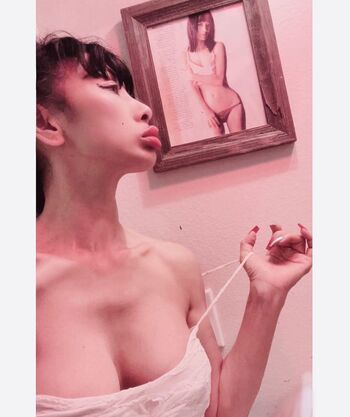 Full leaked Bai ling  page private onlyfans photo