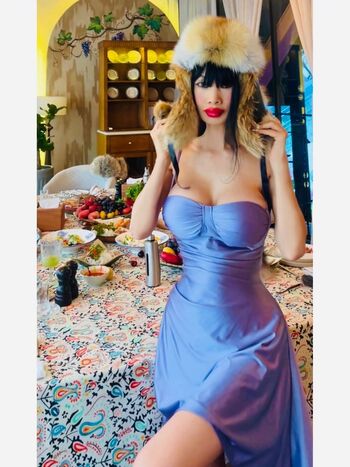 Full leaked Bai ling  page private onlyfans photo