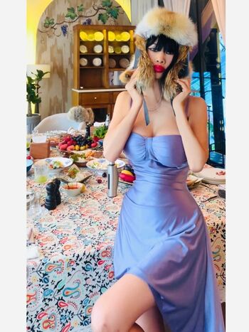 Full leaked Bai ling  page private onlyfans photo