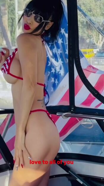 Full leaked Bai ling page private onlyfans photo