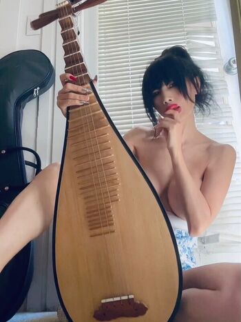 Full leaked Bai ling page private onlyfans photo