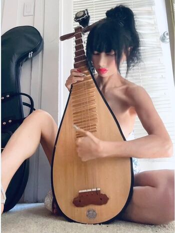 Full leaked Bai ling page private onlyfans photo