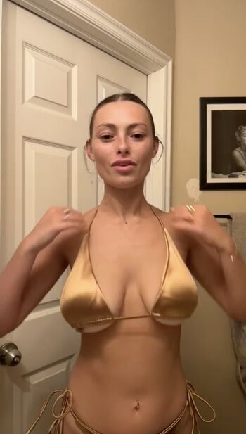 Full leaked Bailey m private onlyfans photo