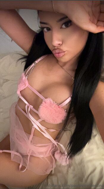 Full leaked Balkan girls private onlyfans photo