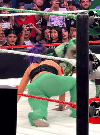 Full leaked Bayley page private onlyfans photo