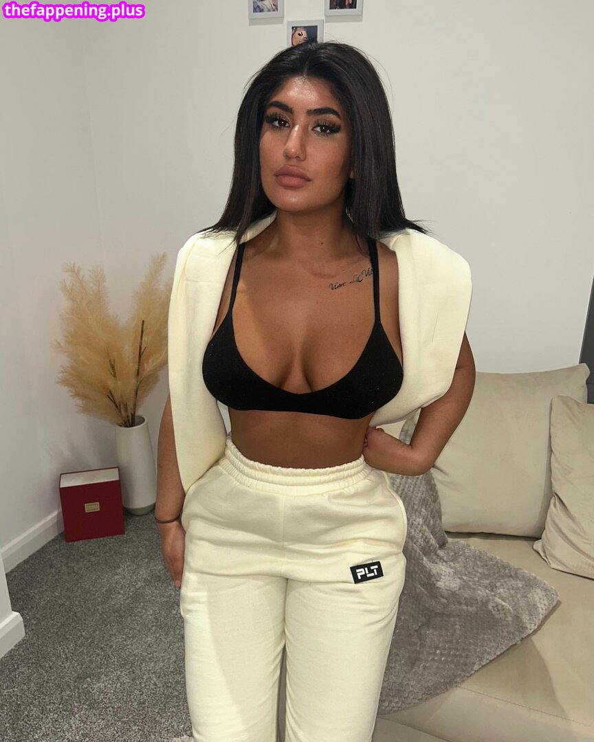 _bbbbita Φωτογραφία Γυμνών OnlyFans #1