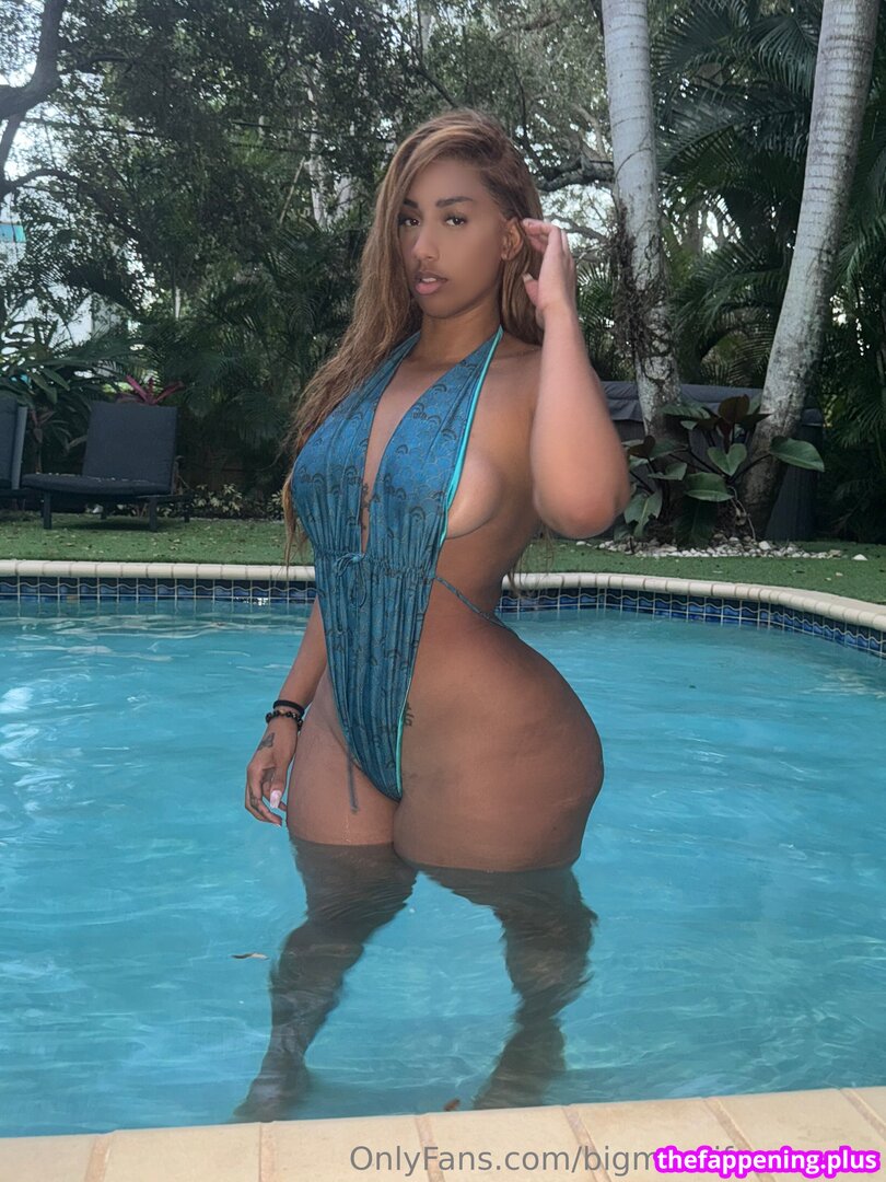 BBC Dildo Solos / Riding / Stroking / Sucking / etc. / https: / lyssaoficiall / talitasilvx ヌードOnlyFans写真 #398