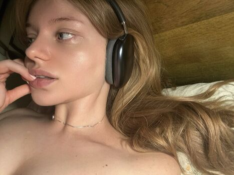 Full leaked Bbedeutungg private onlyfans photo