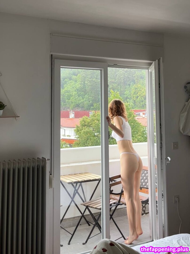 bberniaa / bberniaadiary / jelabfnaje / бберньаа Fotografie OnlyFans Dezbrăcată #8