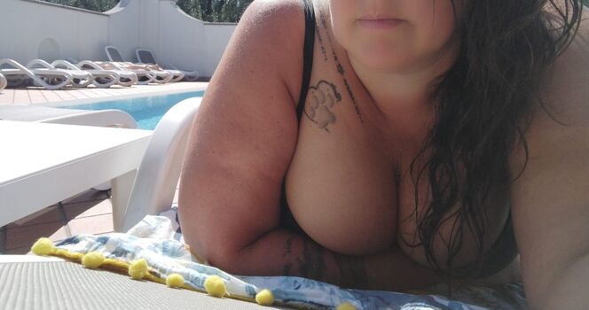 Full leaked Anaiswinterloves/ private onlyfans photo