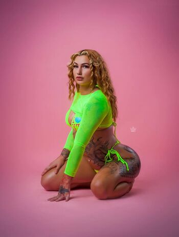 Full leaked Beataylor private onlyfans photo