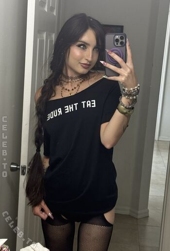 Full leaked Beebee page private onlyfans photo