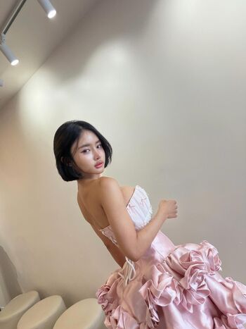 Beebell Prapatsorn Theethatburee