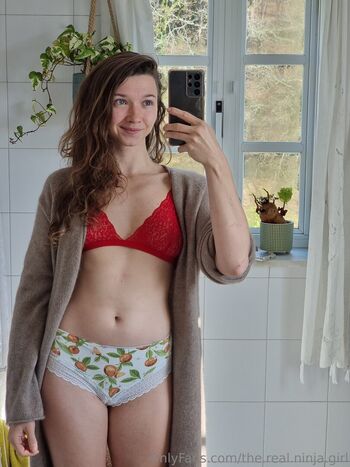 Full leaked Beeboogirl private onlyfans photo