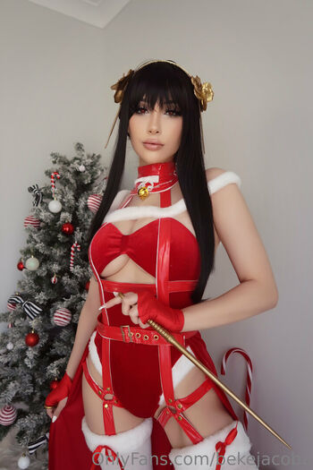 Beke Cosplay