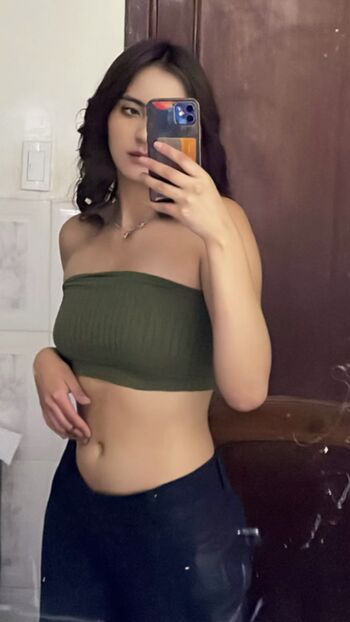 Full leaked Beks guerra private onlyfans photo