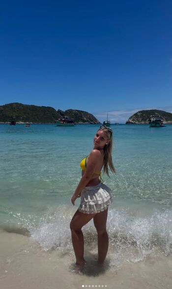 Full leaked Bella  page private onlyfans photo