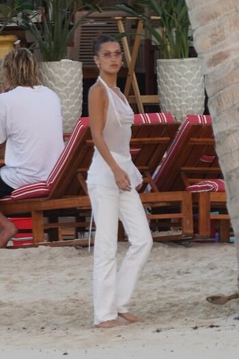 Full leaked Bella hadid  page private onlyfans photo