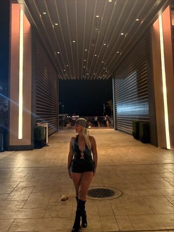 Full leaked Bella thiccc private onlyfans photo