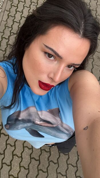 Full leaked Bella thorne  page private onlyfans photo